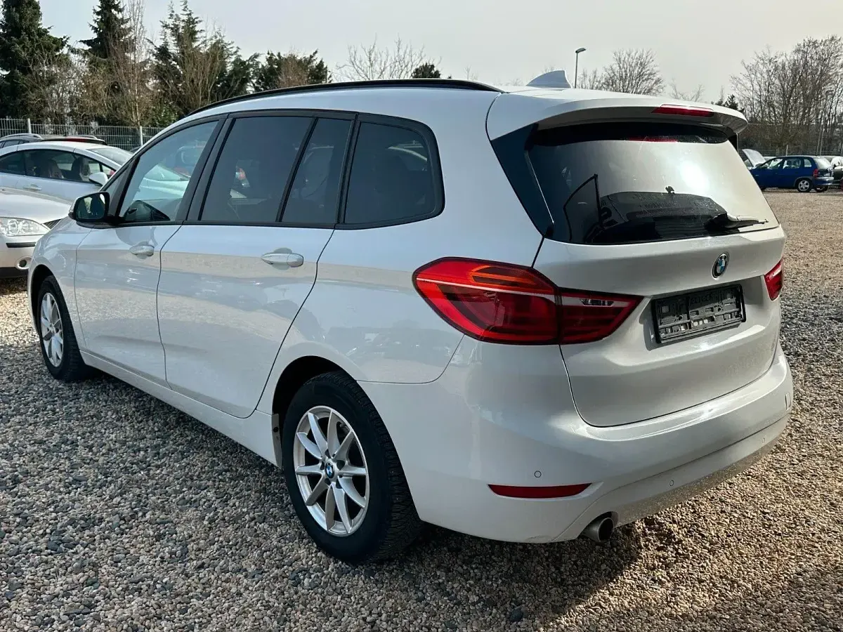 Second-hand BMW 216 Advantage 116 CP (85 kW) 2017 Alb Break
