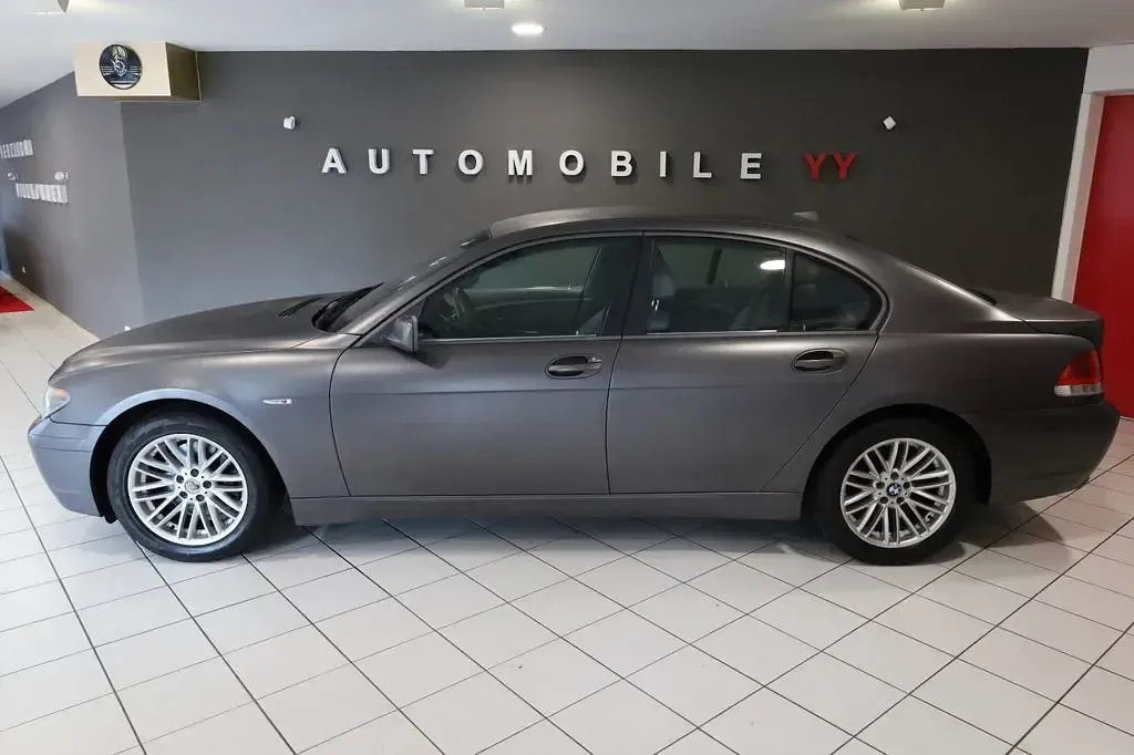 Gebraucht BMW 745 Sport Line 333 PS (244 kW) 2002 Silber Limousine