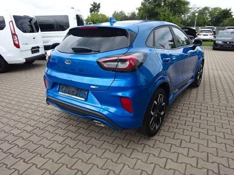 Gebraucht Ford Puma 92 PS (67 kW) 2022 Blau Limousine