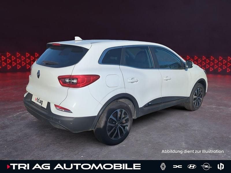 Gebraucht Renault Kadjar Equilibre 116 PS (85 kW) 2022 Weiß SUV