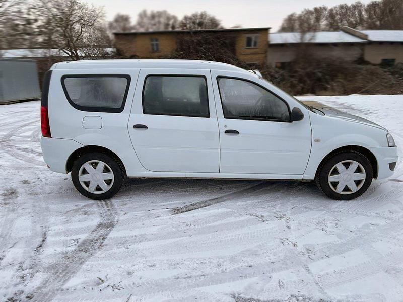 Gebraucht Dacia Logan 75 PS (55 kW) 2009 Weiß Kombi
