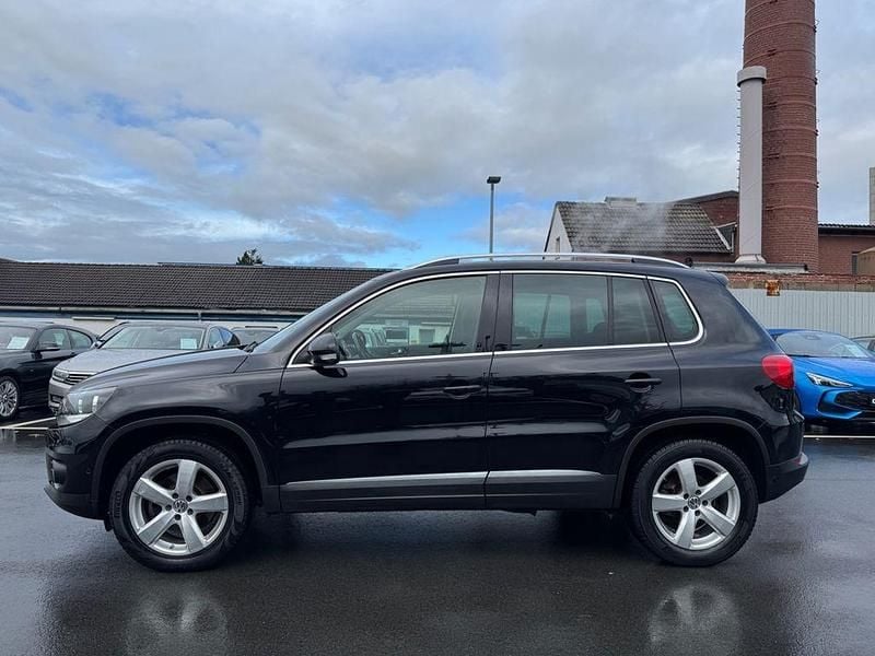 Gebraucht VW Tiguan Sportline 122 PS (89 kW) 2011 Schwarz SUV