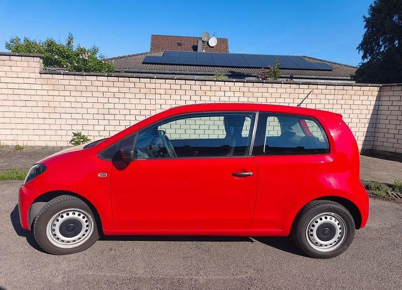 Usata Seat Mii Reference 60 CV (44 kW) 2014 Rosso Utilitaria