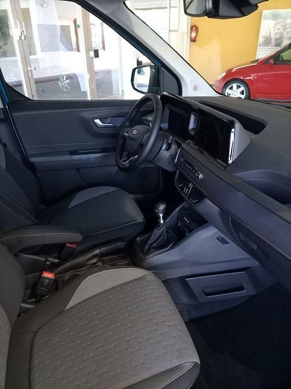 Neu Ford Tourneo Courier Titanium 125 PS (91 kW) 2025 Blau Van / Kleinbus