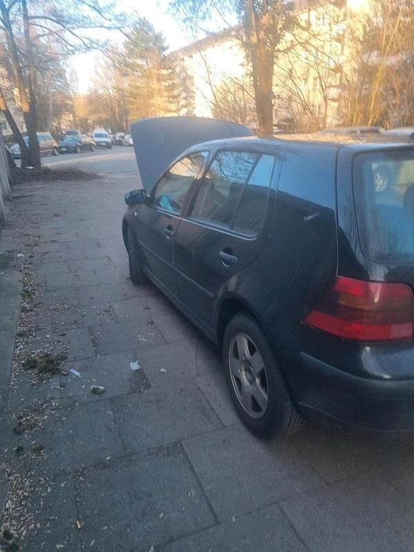 Gebraucht VW Golf IV 101 PS (74 kW) 2003 Schwarz Limousine