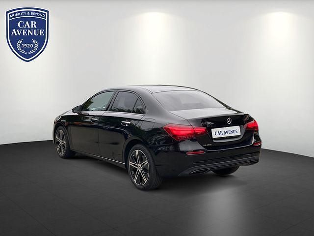 Gebraucht Mercedes A250 Night 218 PS (160 kW) 2023 Kosmosschwarzmetallic Limousine