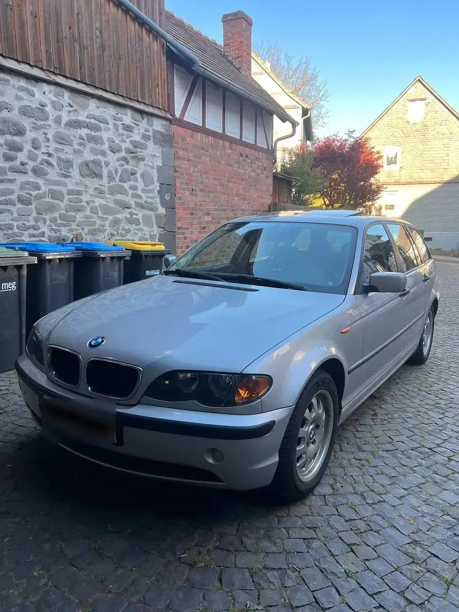 Second-hand BMW 318 143 CP (105 kW) 2002 Argintiu Break