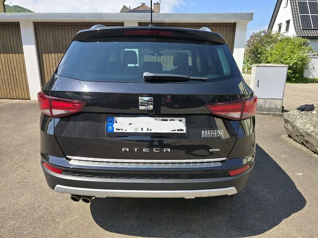 Usata Seat Ateca 4Drive 190 CV (139 kW) 2017 Nero SUV