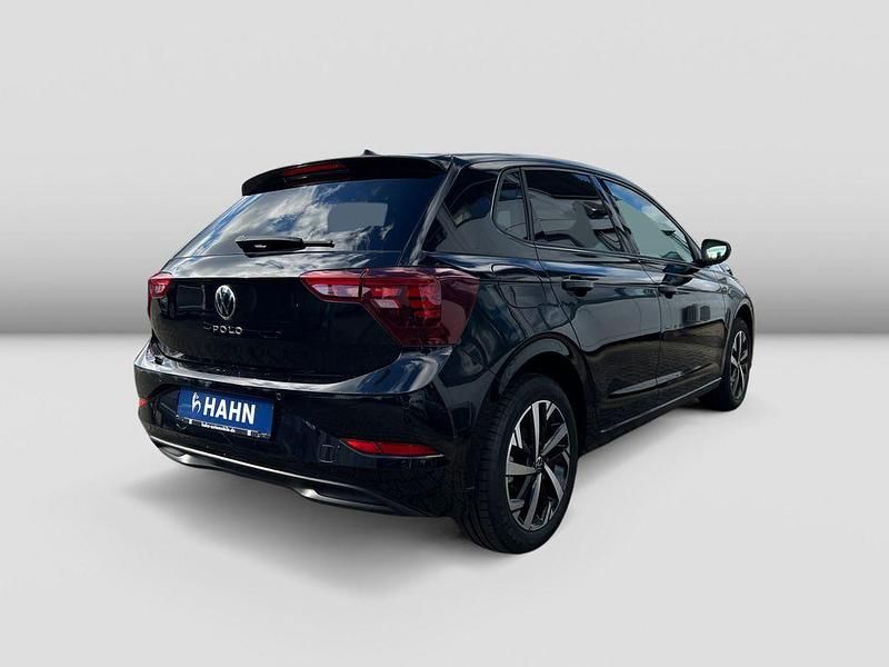 Gebraucht VW Polo Life 110 PS (80 kW) 2022 Deep black perleffekt Limousine