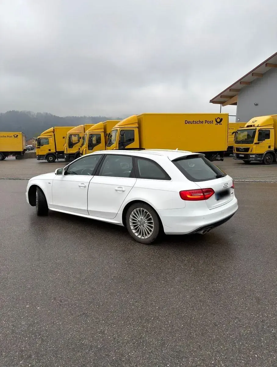 Używany Audi A4 S-Line 190 KM (139 kW) 2015 Biały Kombi