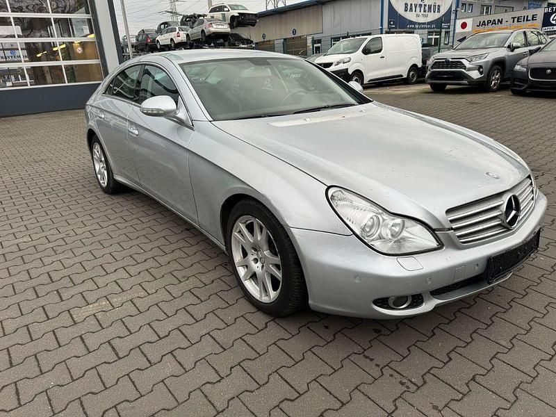 Gebraucht Mercedes CLS320 224 PS (164 kW) 2006 Silber Limousine