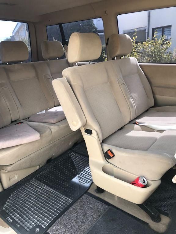 Second-hand VW Caravelle 151 CP (111 kW) 1998 Bej Van