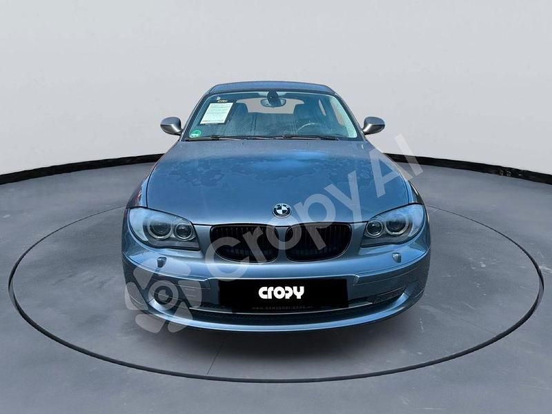 Gebraucht BMW 118 Efficient Dynamics 143 PS (105 kW) 2011 Grau Kleinwagen