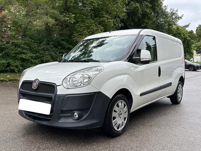 Weiß Gebraucht 2014 Fiat Doblò Van / Kleinbus | 5.500 € - Bild 1/4