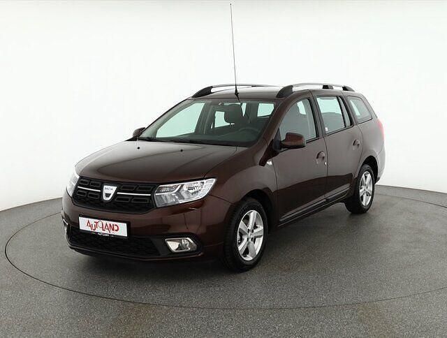 Braun Gebraucht 2017 Dacia Logan Lauréate Limousine | 12.490 € (Teuer) - Bild 1/4