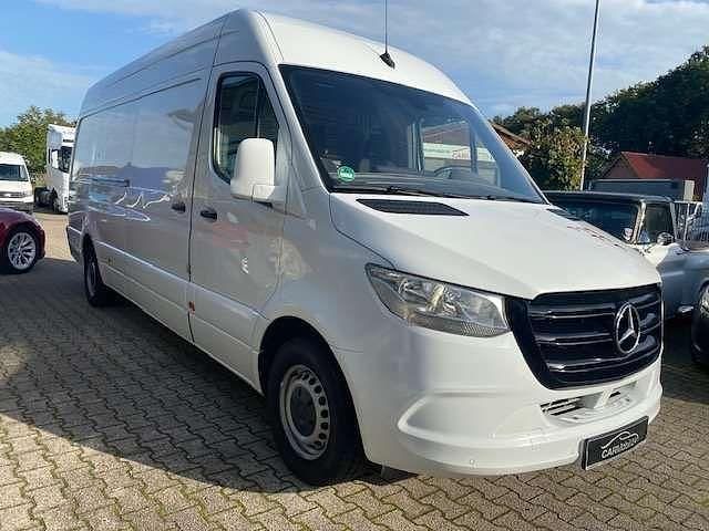 Gebraucht Mercedes Sprinter 163 PS (119 kW) 2020 Artikweiss (metallic) Van