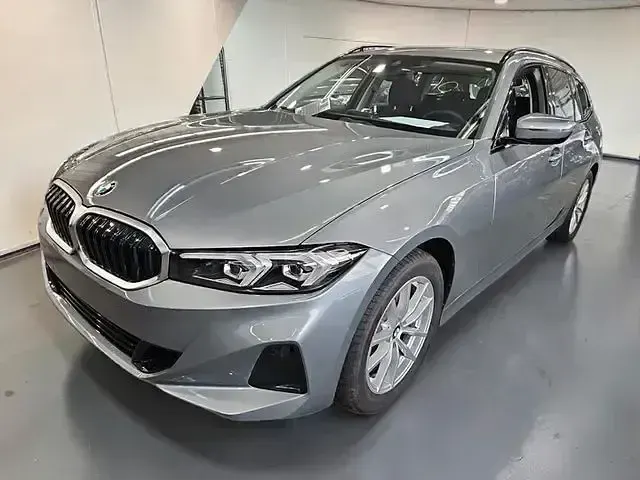 Używany BMW 320 Shadowline 255 KM (187 kW) 2024 Szary Sedan/Limuzyna