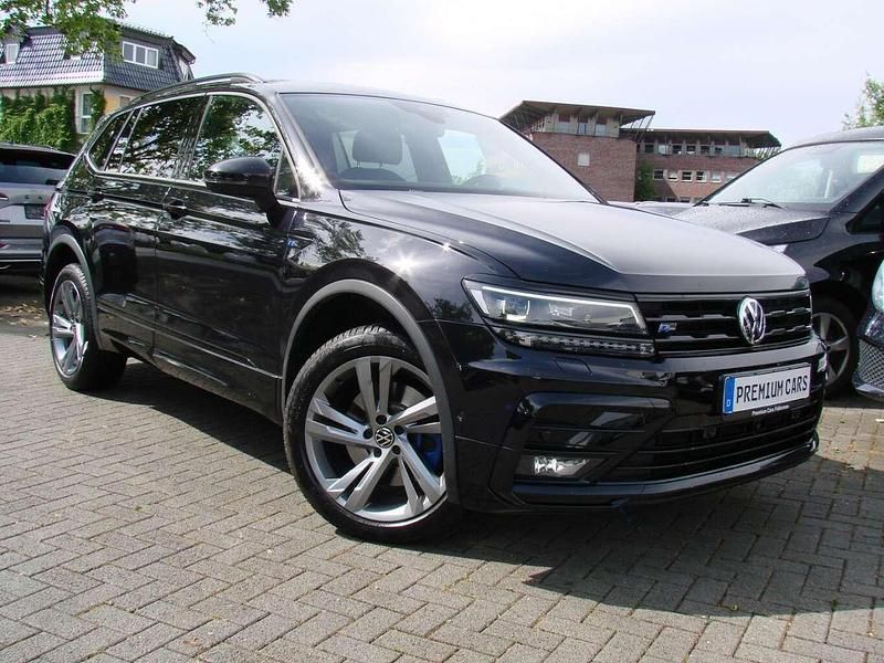 Schwarz Gebraucht 2021 VW Tiguan Allspace R-line SUV | 31.980 € (Guter Preis) - Bild 1/4