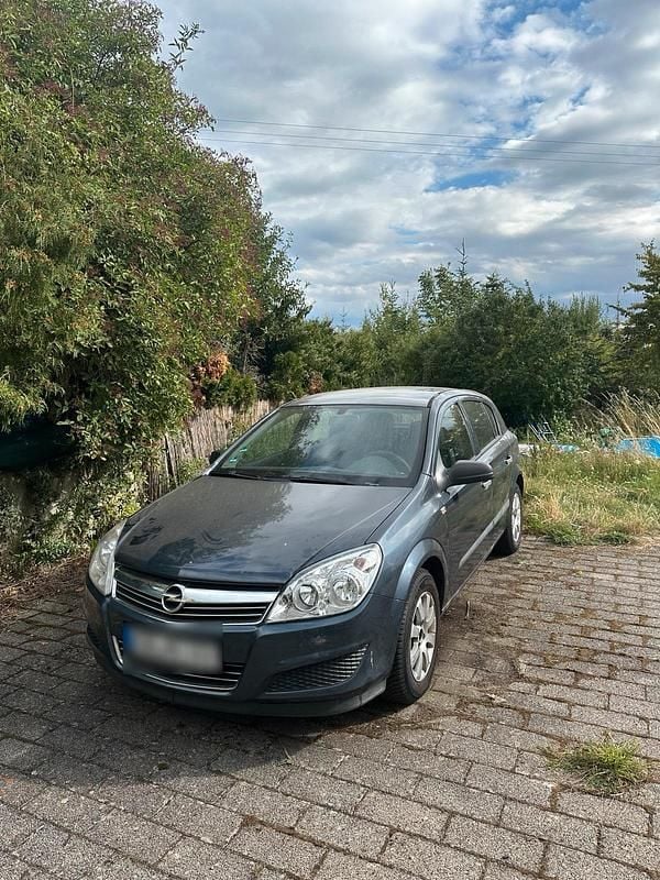 Blau Gebraucht 2009 Opel Astra Kleinwagen | 999 € (Guter Preis) - Bild 1/4