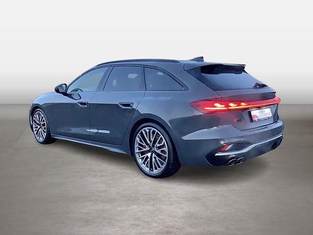 Gebraucht Audi A5 Ambiente 204 PS (150 kW) 2024 Magnetgrau Coupé