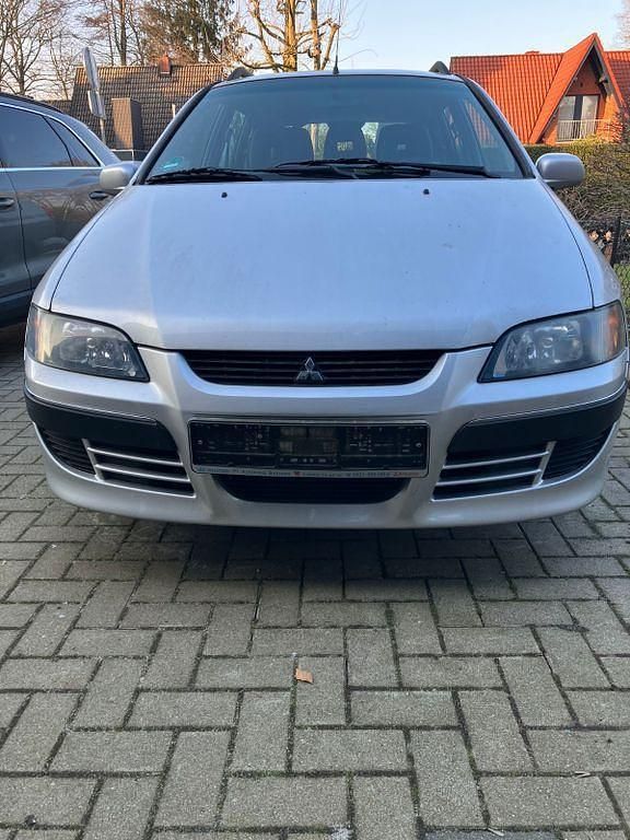 Gebraucht Mitsubishi Space Star 82 PS (60 kW) 2003 Grau Van / Kleinbus