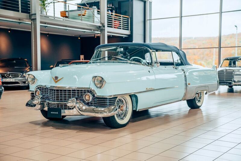 Blau Gebraucht 1954 Cadillac Eldorado Coupé | 89.000 € - Bild 1/4