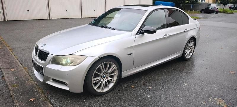 Gebraucht BMW 320 173 PS (127 kW) 2006 Silber Limousine
