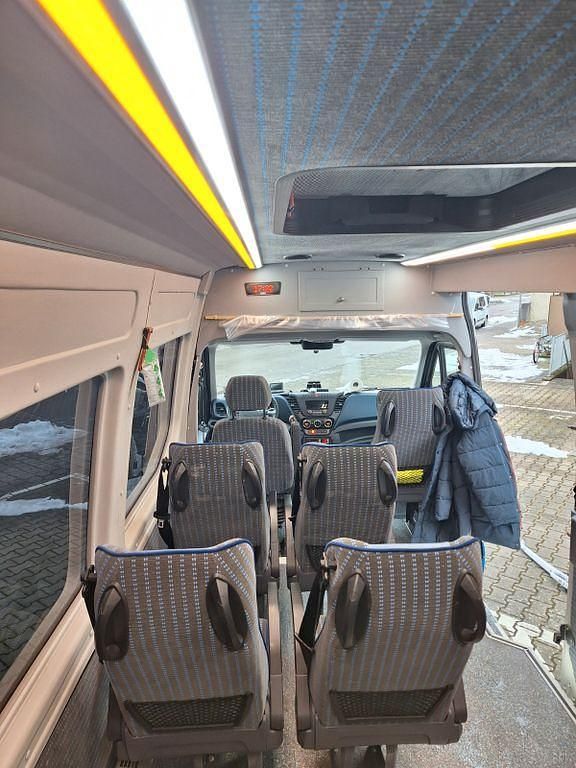 Gebraucht Iveco Daily 131 PS (96 kW) 2019 Grau Van / Kleinbus