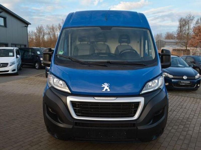 Gebraucht Peugeot Boxer Premium 165 PS (121 kW) 2020 Blau Van