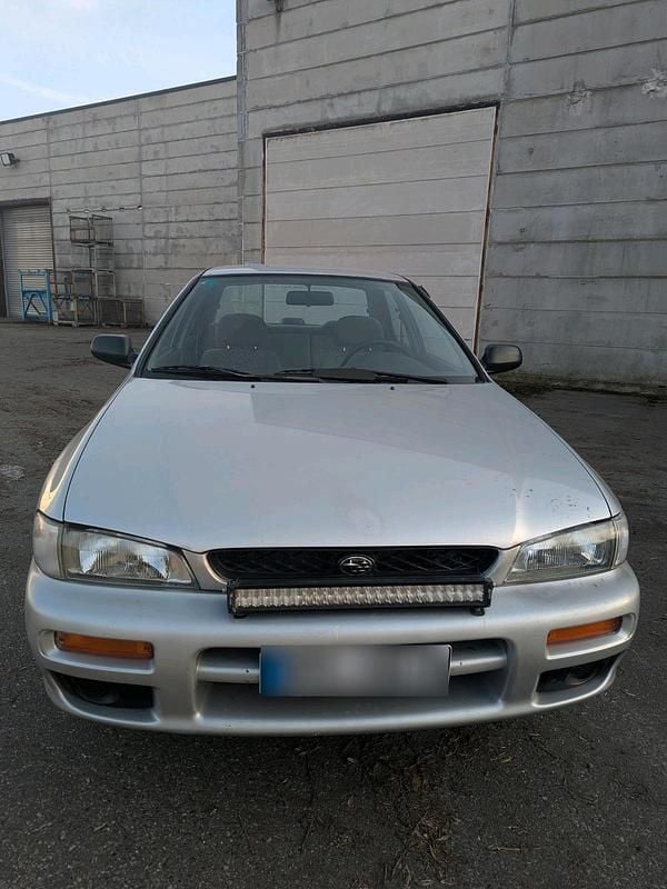 Gebraucht Subaru Impreza 90 PS (66 kW) 1997 Silber Limousine