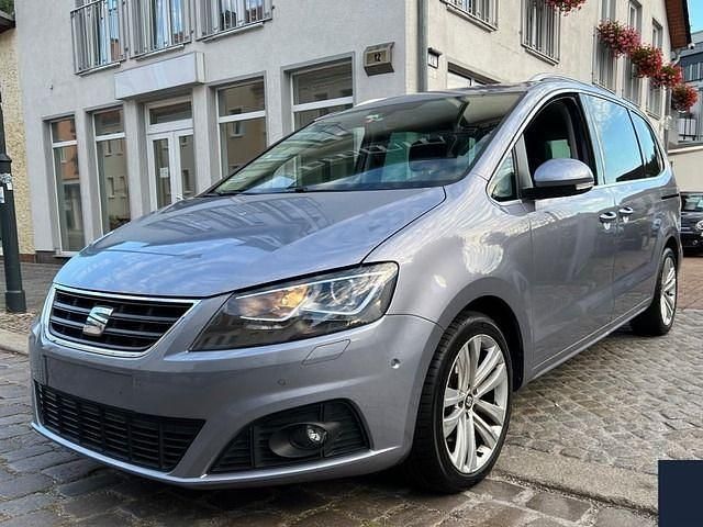 Moonstone silber Gebraucht 2017 Seat Alhambra Style Van / Kleinbus | 19.900 € (Guter Preis) - Bild 1/4