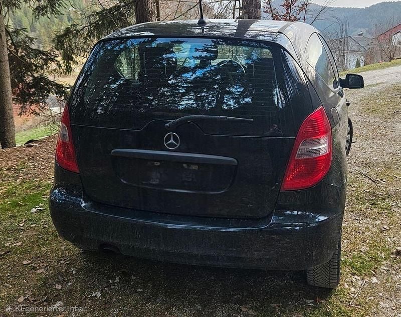 Gebraucht Mercedes A150 95 PS (69 kW) 2009 Schwarz Limousine