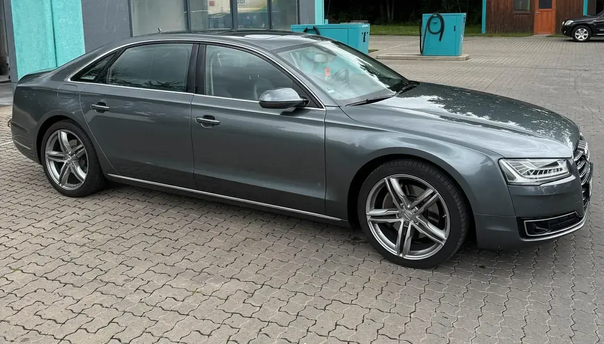Gebraucht Audi A8L 262 PS (192 kW) 2017 Grau Limousine