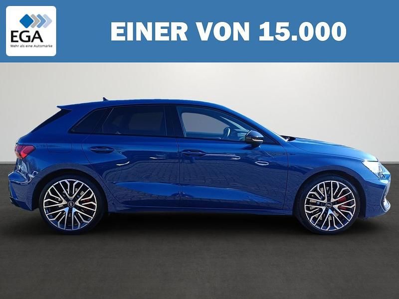 Gebraucht Audi S3 Advanced 333 PS (244 kW) 2024 Blau metallic Limousine