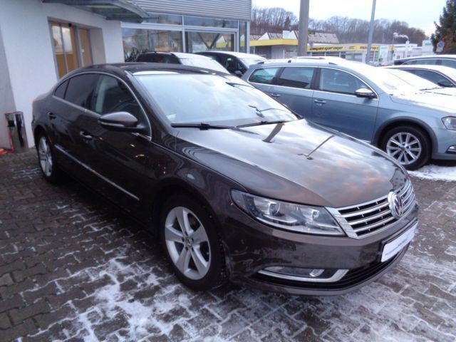 Usata VW CC 170 CV (125 kW) 2012 Nero Berlina