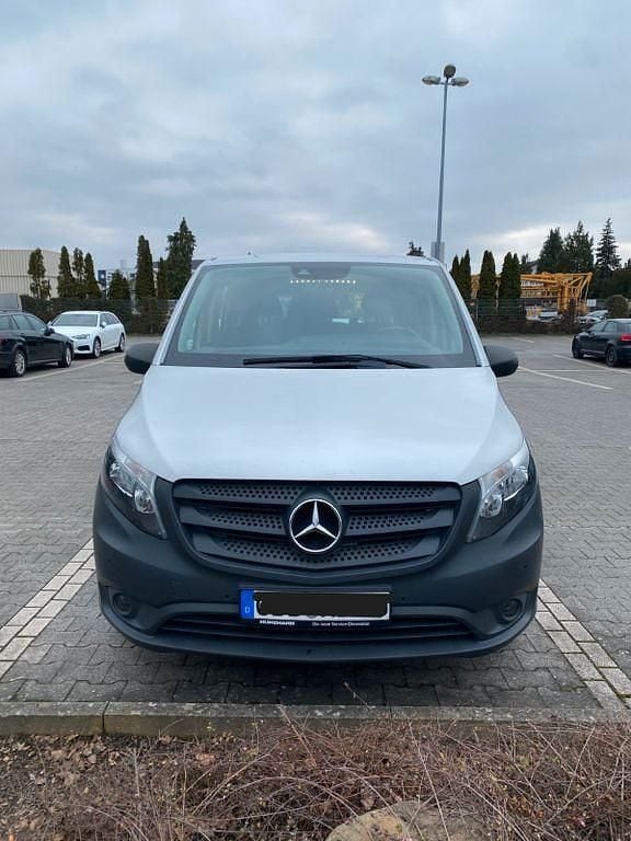 Gebraucht Mercedes Vito 190 PS (139 kW) 2019 Silber Van