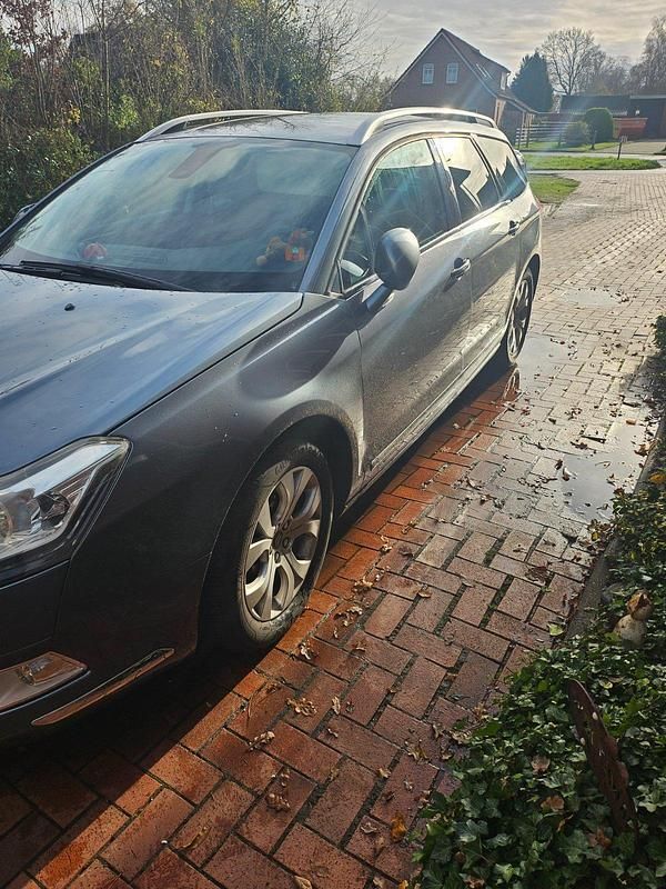 Gebraucht Citroën C5 SELECTION 163 PS (119 kW) 2011 Grau Kombi