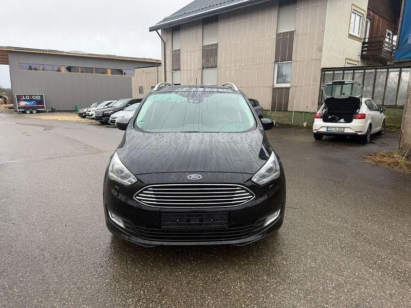 Gebraucht Ford Grand C-Max Titanium 150 PS (110 kW) 2018 Schwarz Van / Kleinbus
