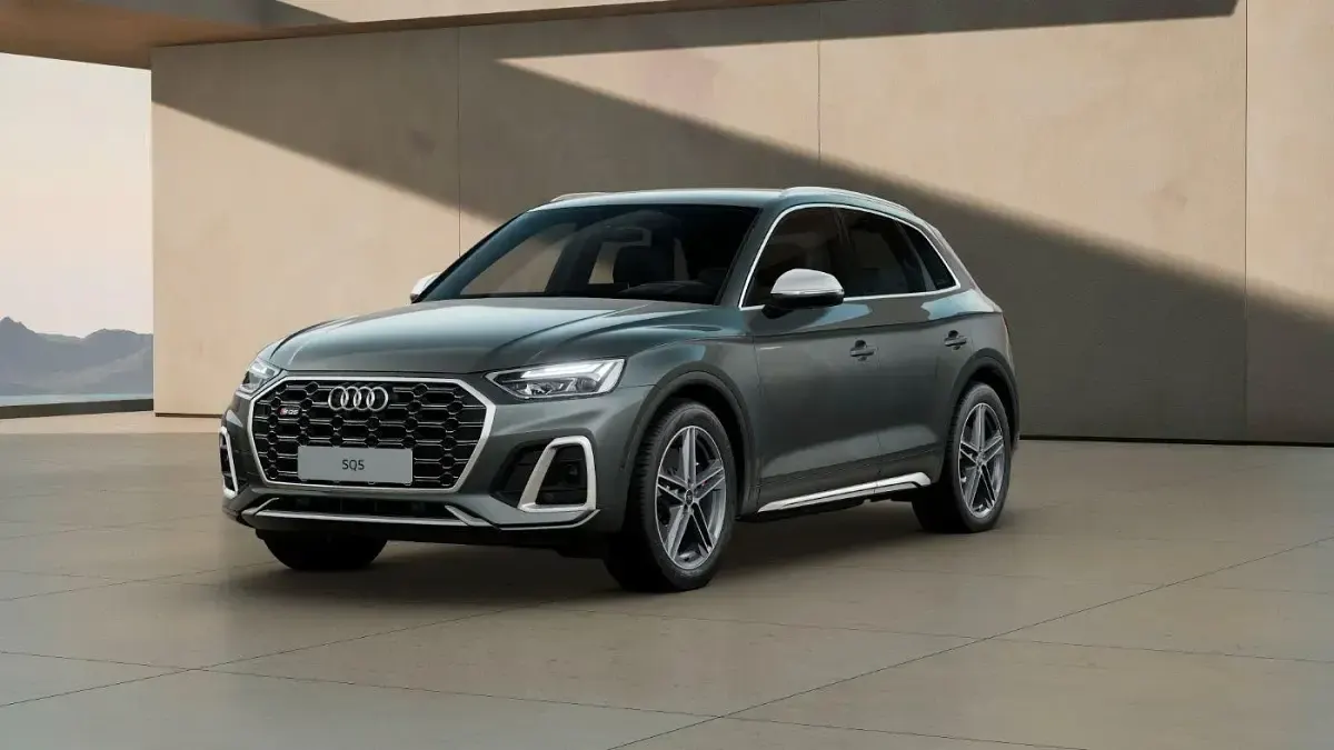 Gebraucht Audi SQ5 Ambiente 341 PS (250 kW) 2025 Chronosgrau metallic SUV