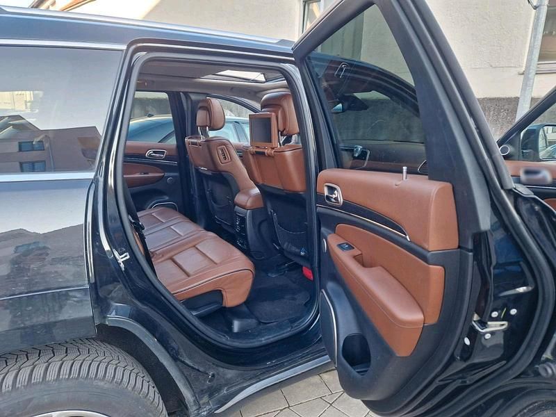Gebraucht Jeep Grand Cherokee Summit 250 PS (183 kW) 2016 Schwarz SUV