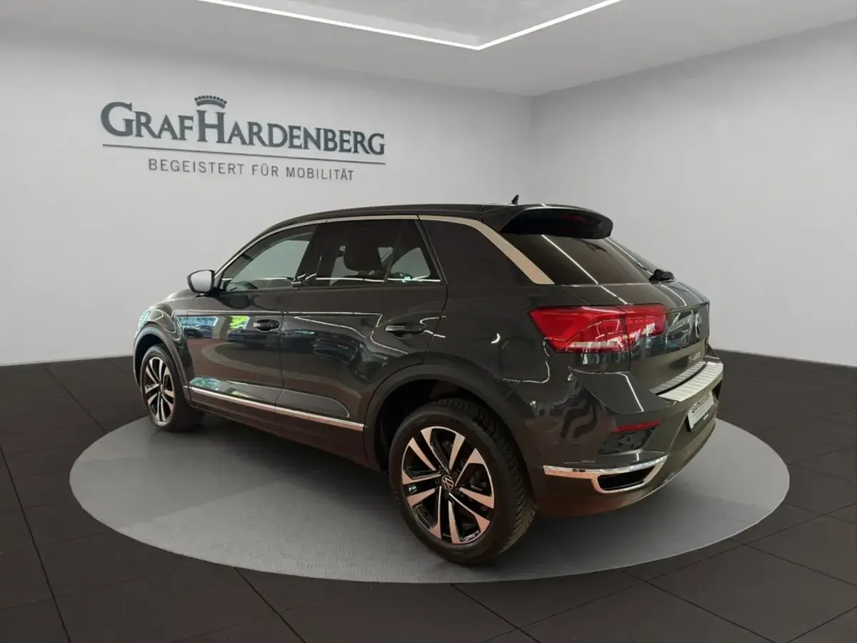 Gebraucht VW T-Roc United 150 PS (110 kW) 2021 Grau SUV