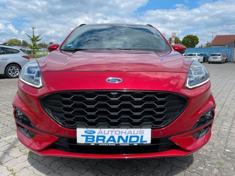 Gebraucht Ford Kuga ST-Line X 152 PS (111 kW) 2020 Lucidrot metallic SUV