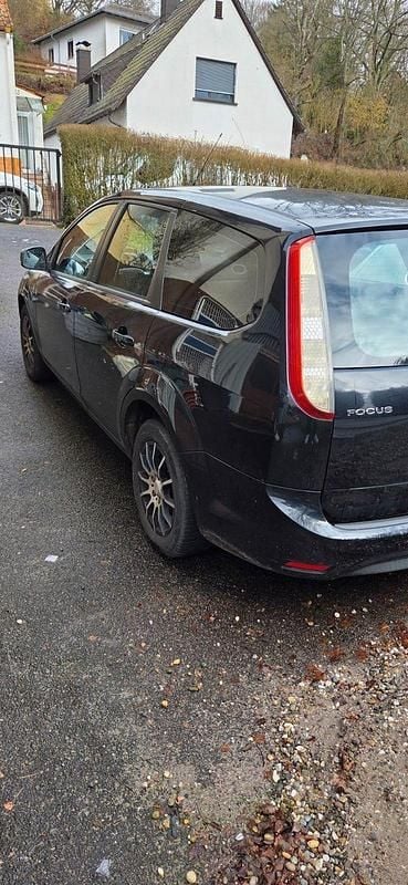 Gebraucht Ford Focus Titanium 116 PS (85 kW) 2008 Schwarz Kombi