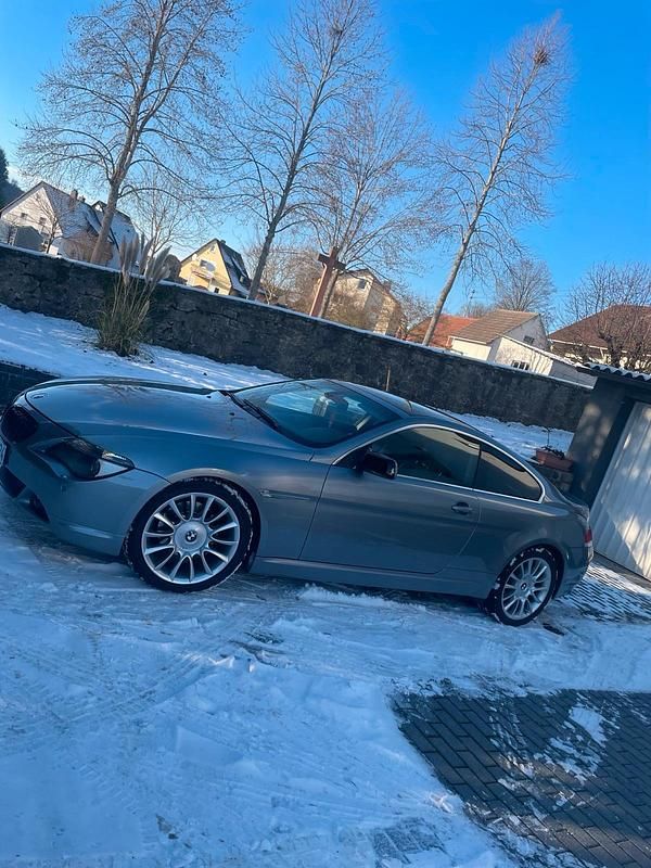 Grau Gebraucht 2005 BMW 630 Coupé | 7.499 € - Bild 1/4