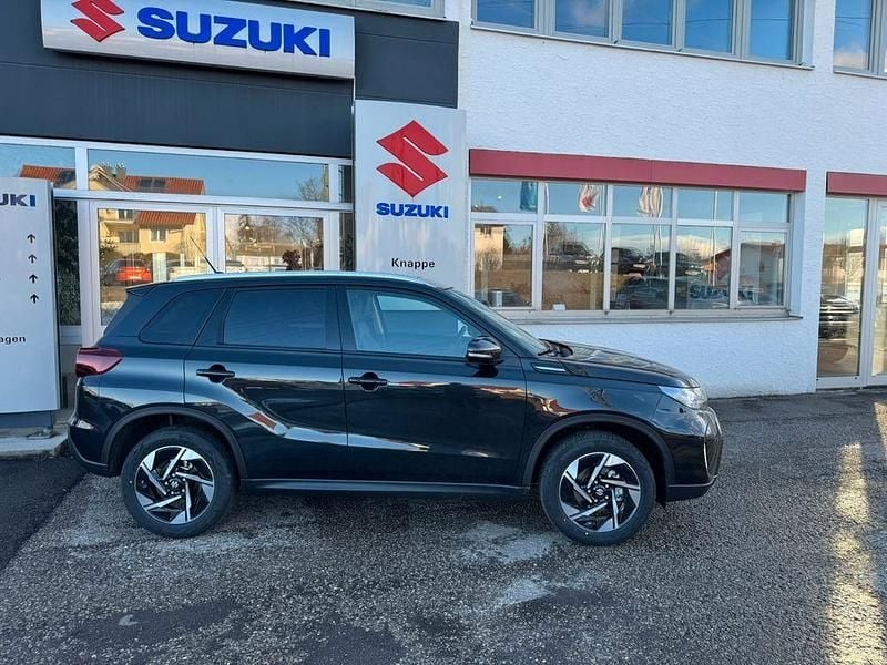 Neu Suzuki Vitara Comfort+ 110 PS (80 kW) 2026 Schwarz SUV