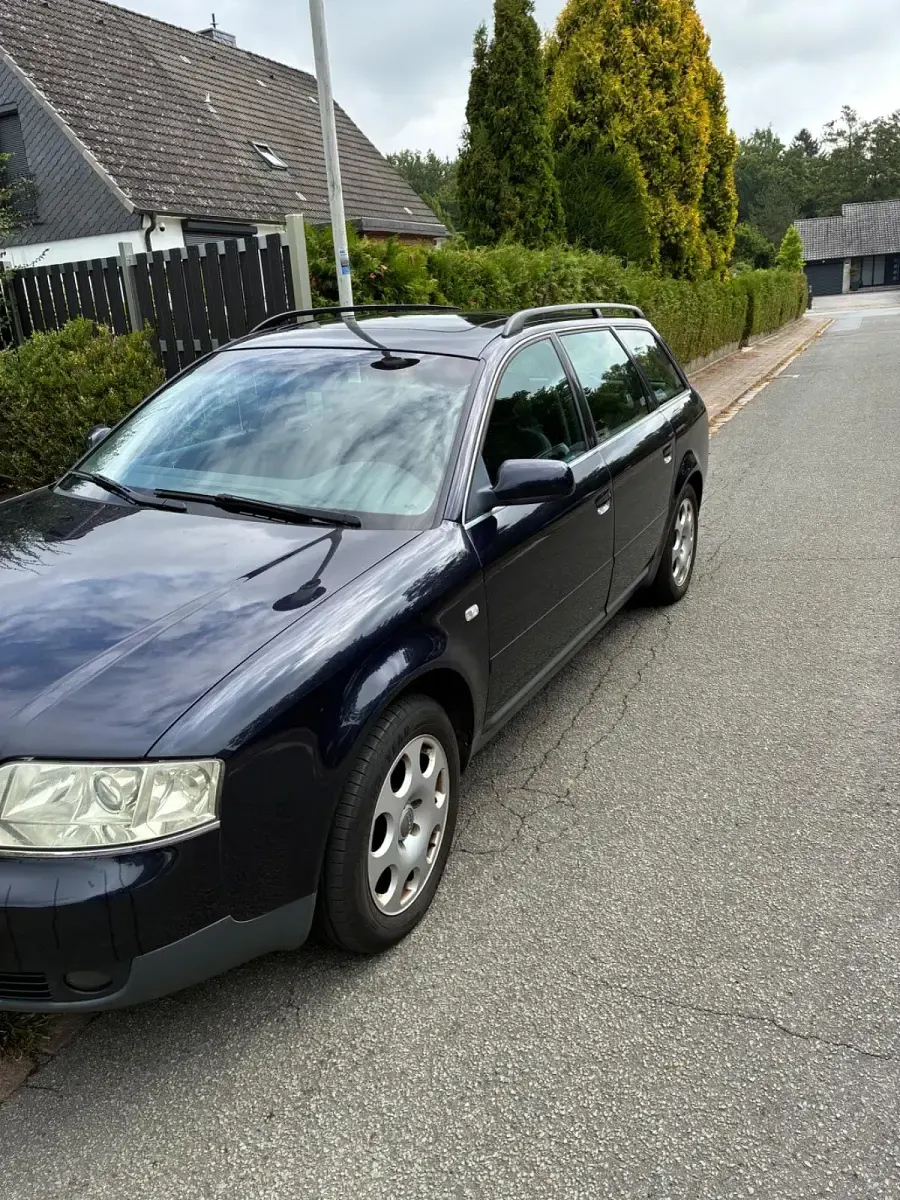 Gebraucht Audi A6 129 PS (94 kW) 2001 Andere farben Kombi
