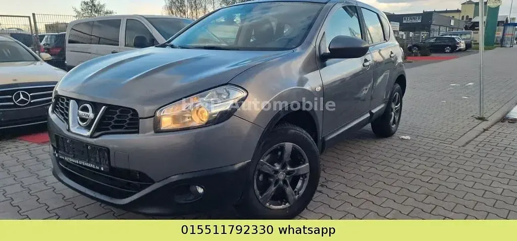Gebraucht Nissan Qashqai Acenta 131 PS (96 kW) 2013 Grau SUV