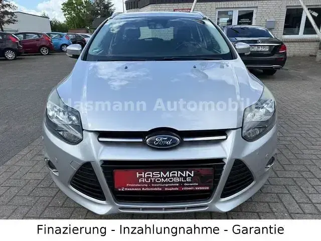 Gebraucht Ford Focus Titanium 116 PS (85 kW) 2012 Silber Limousine