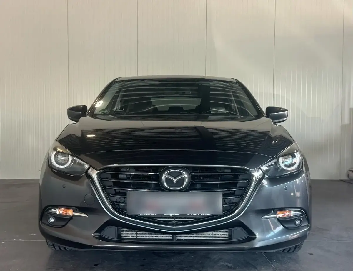 Gebraucht Mazda 3 150 PS (110 kW) 2017 Grau Kleinwagen