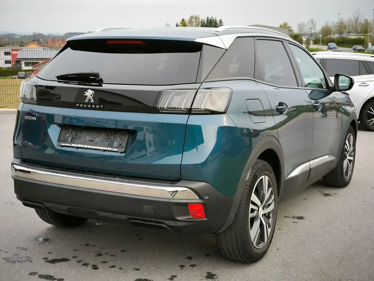 Gebraucht Peugeot 3008 Allure 131 PS (96 kW) 2021 Blau SUV